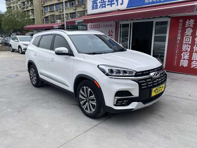 Chery Tiggo 8 — фото 2