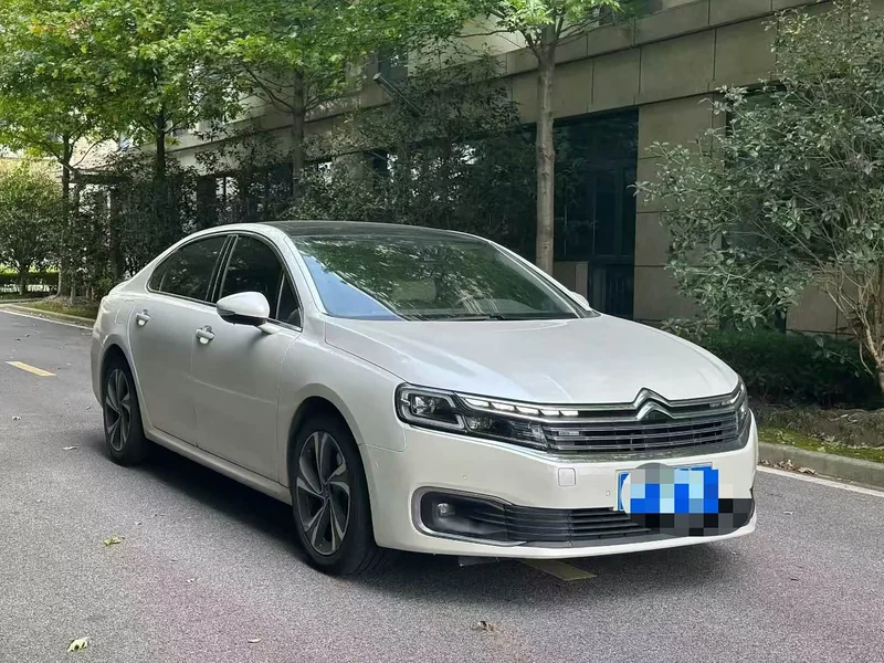 Citroën C6 — фото 3