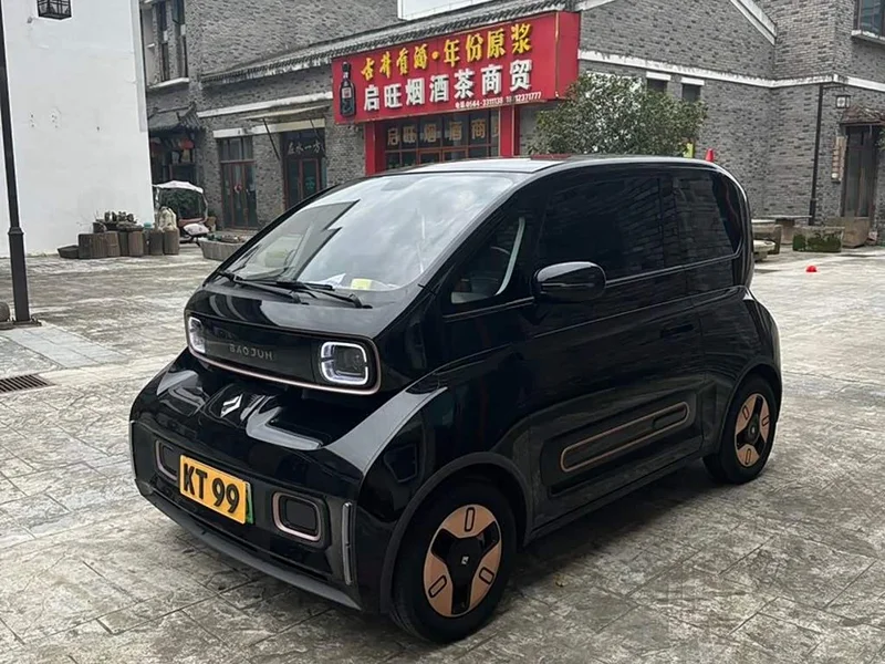 Baojun KiWi EV — фото 1