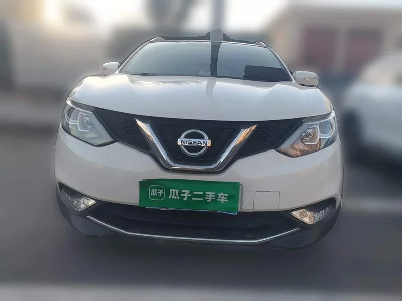Nissan Qashqai — фото 2