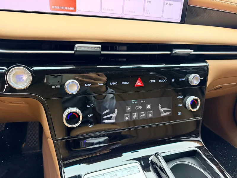 Genesis G80 — фото 14
