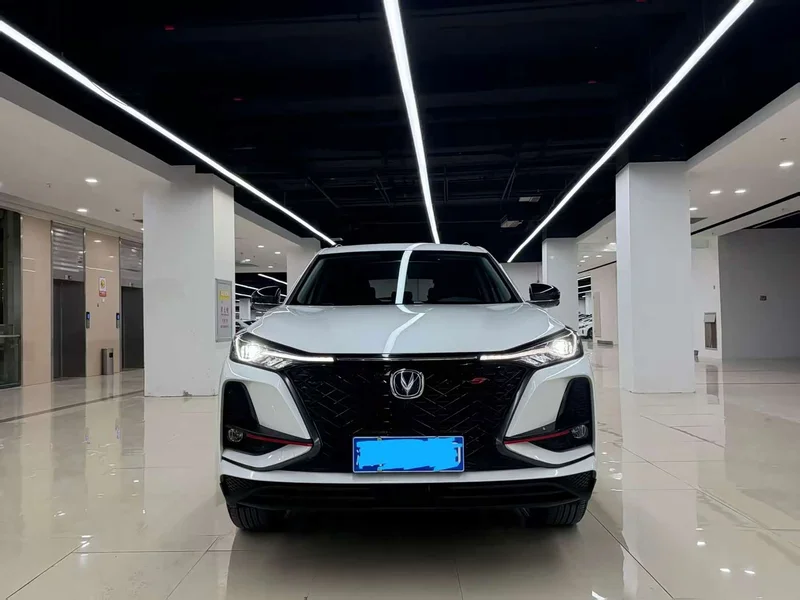 Changan CS75PLUS — фото 2