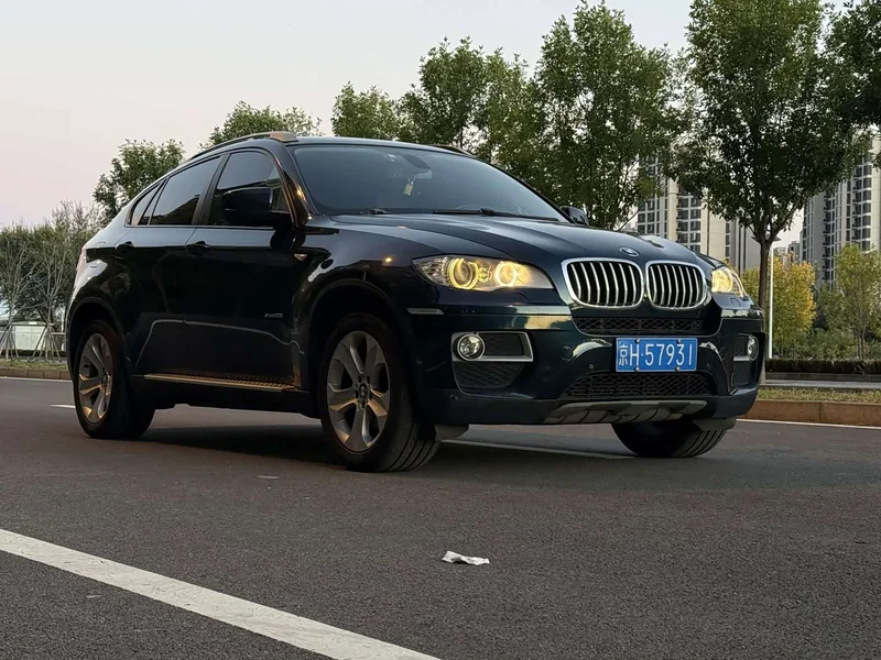 BMW X6 — фото 3