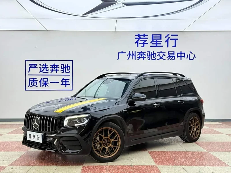 Mercedes-Benz GLB AMG — фото 1