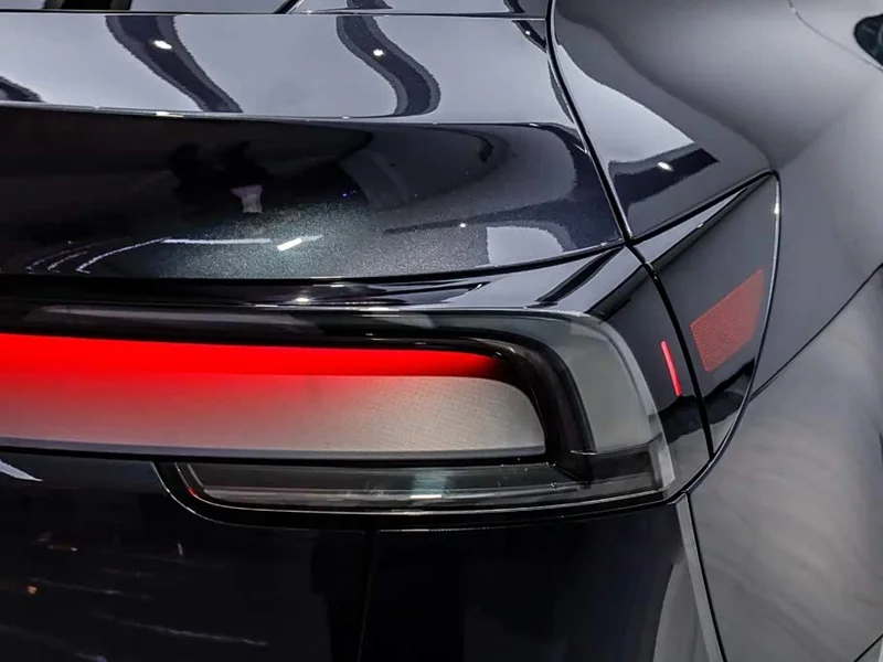 Tesla Model Y — фото 21