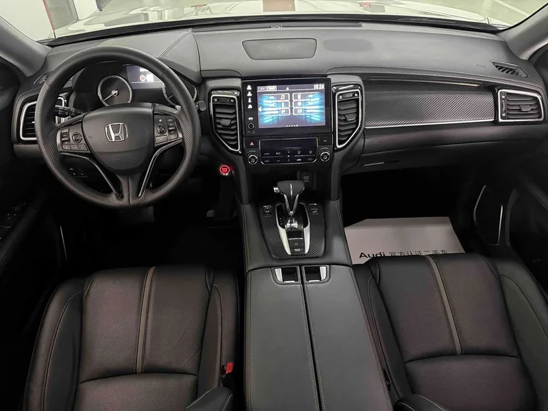 Honda UR-V — фото 6