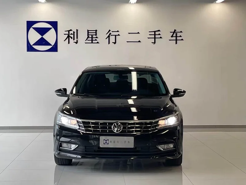 Volkswagen Passat — фото 2