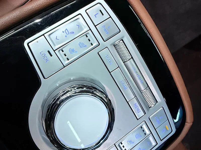 Genesis G80 — фото 13