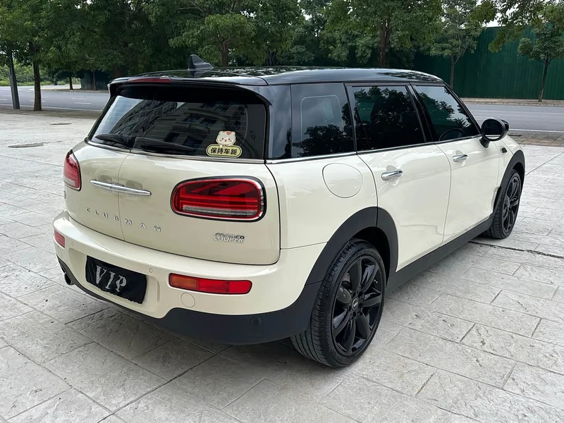 MINI CLUBMAN — фото 8