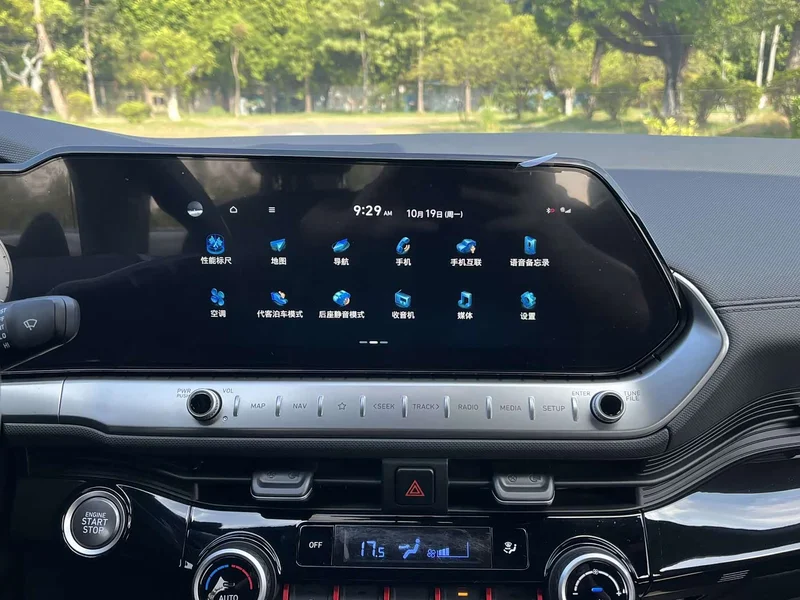 Hyundai Fista — фото 15