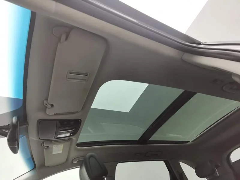 Kia Sorento — фото 14