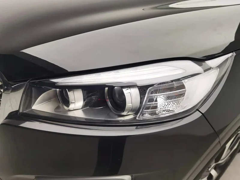 Kia Sorento — фото 7