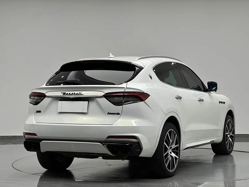 Maserati Levante — фото 7
