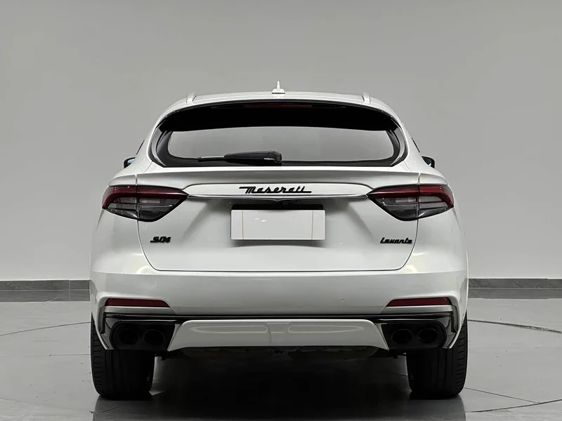 Maserati Levante — фото 8