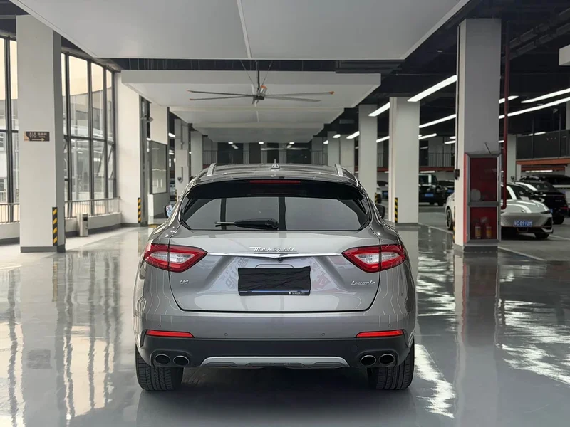 Maserati Levante — фото 14