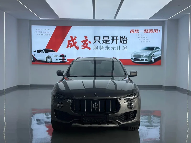 Maserati Levante — фото 2