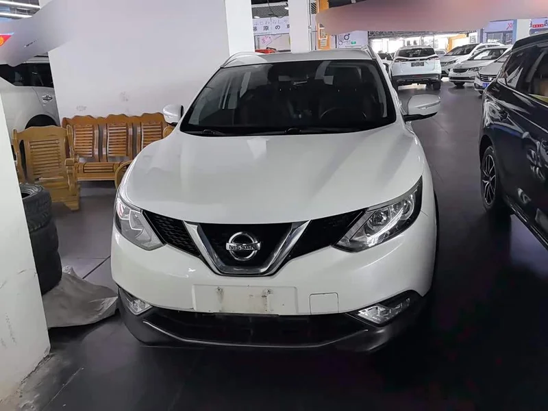 Nissan Qashqai — фото 2