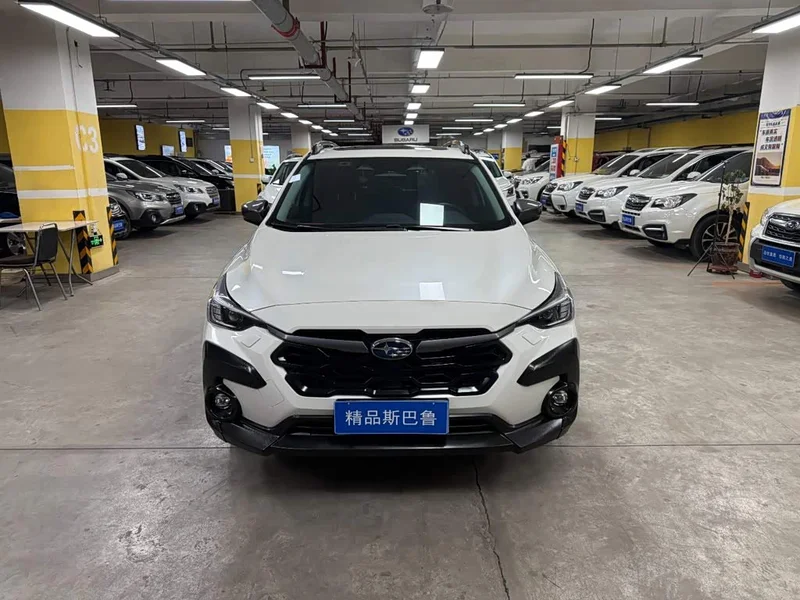 Subaru Crosstrek — фото 2