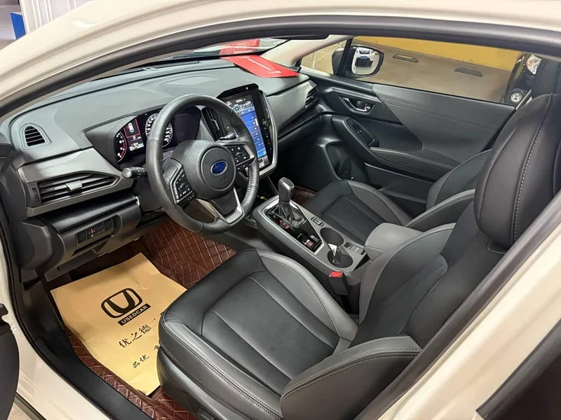 Subaru Crosstrek — фото 9