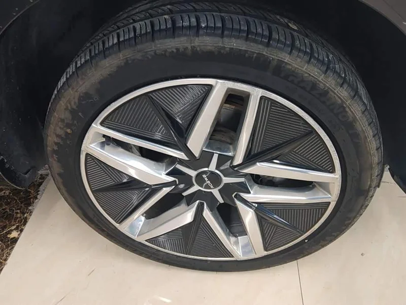 BYD Seal U — фото 6