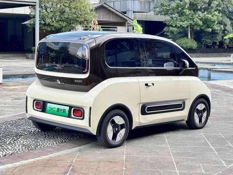 Baojun KiWi EV — фото 13