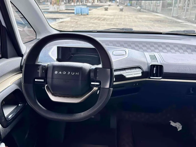 Baojun KiWi EV — фото 10