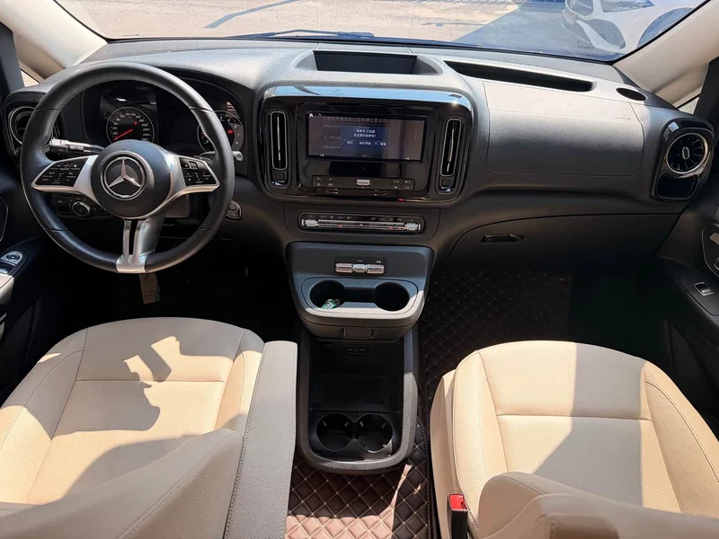 Mercedes-Benz Vito — фото 19