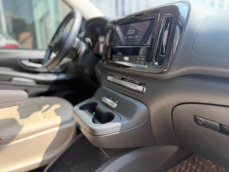 Mercedes-Benz Vito — фото 29