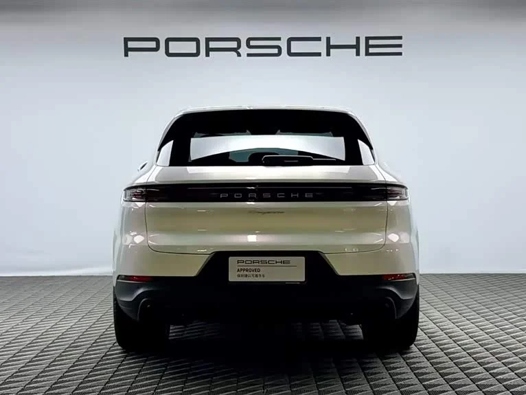 Porsche Cayenne — фото 6