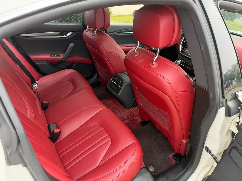 Maserati Ghibli — фото 16