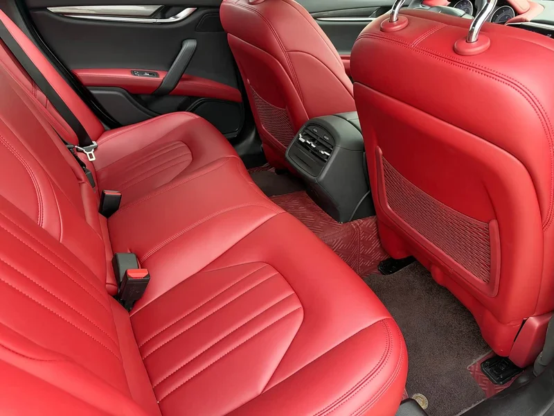 Maserati Ghibli — фото 17
