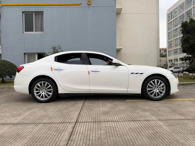 Maserati Ghibli — фото 5