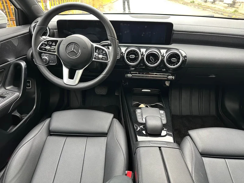 Mercedes-Benz A-Class — фото 11