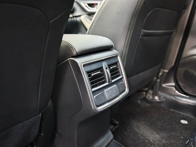 Subaru Forester — фото 8