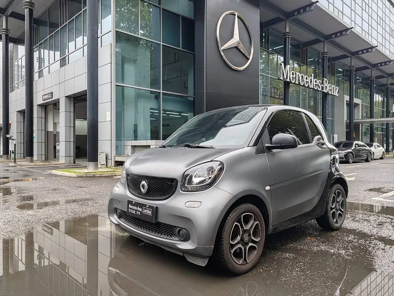 Smart Fortwo — фото 1