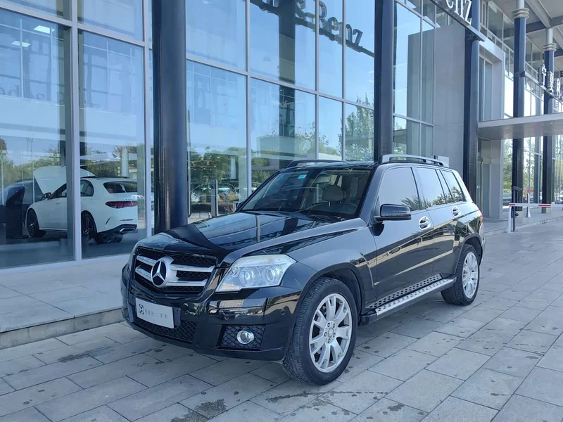 Mercedes-Benz GLK-Class (Imported) — фото 1