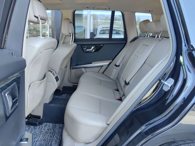Mercedes-Benz GLK-Class (Imported) — фото 9
