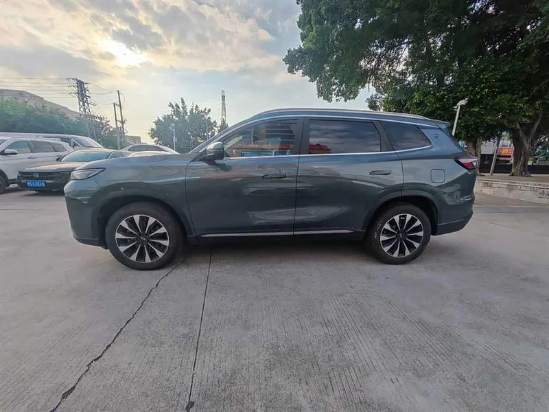 Chery Tiggo 8 Plus — фото 3