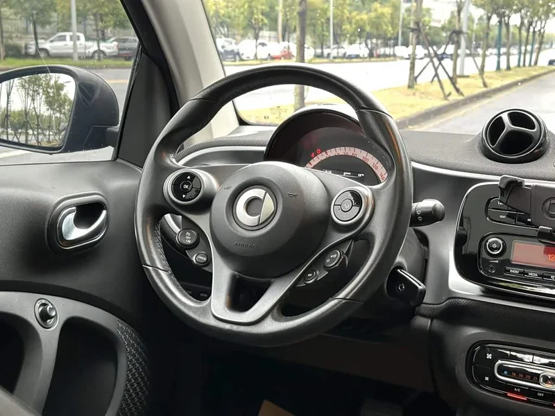Smart Fortwo — фото 17