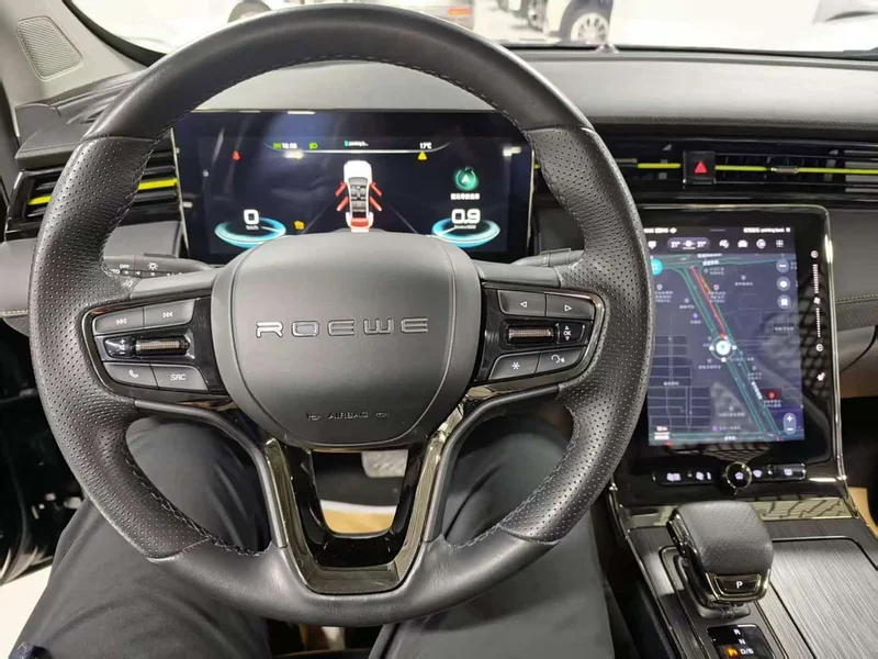 Roewe RX5 — фото 12