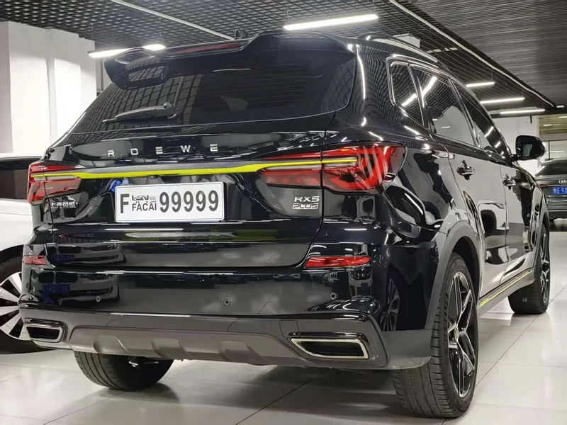 Roewe RX5 — фото 3