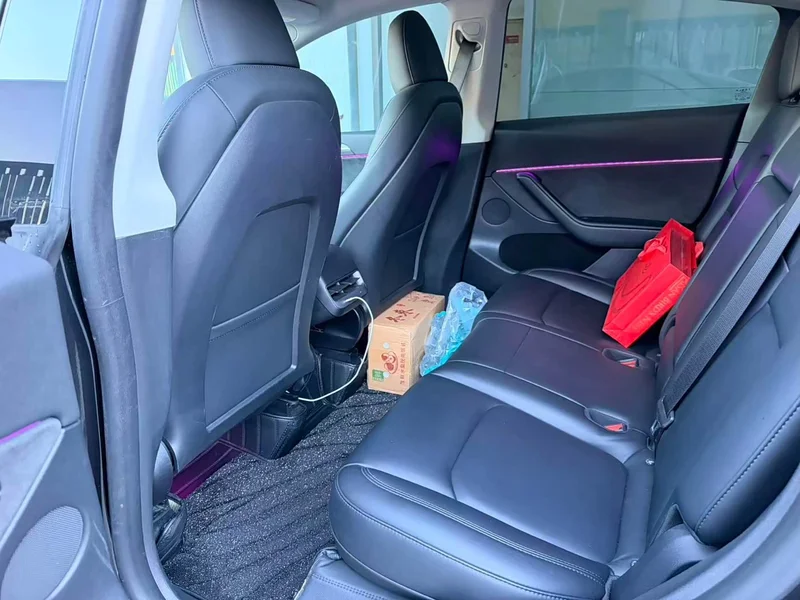 Tesla Model Y — фото 9