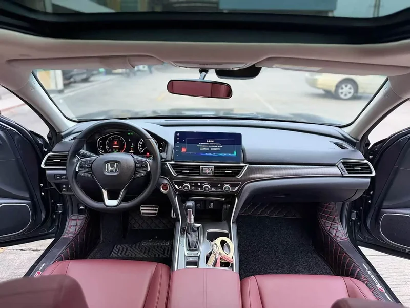 Honda Accord — фото 6