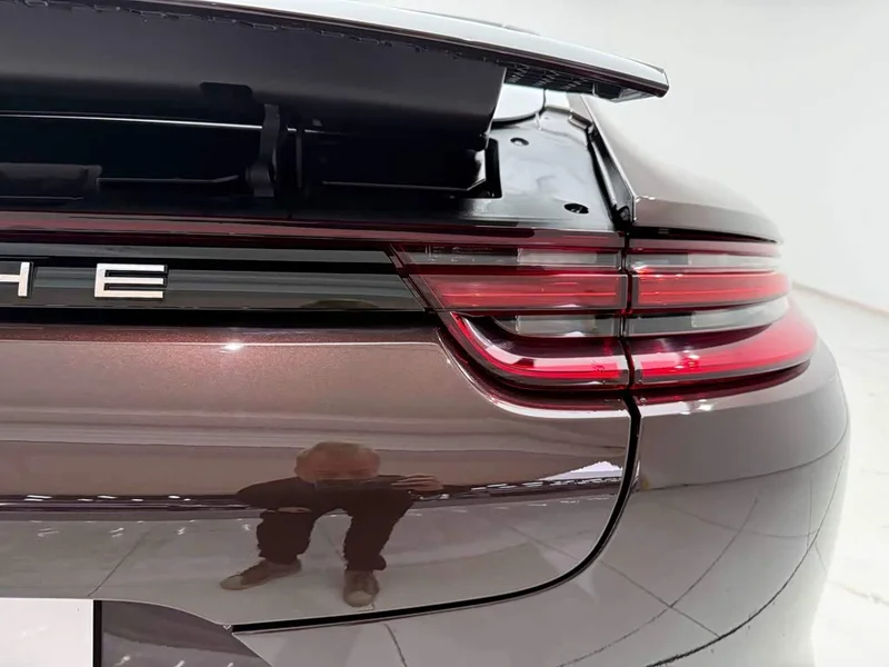Porsche Panamera — фото 10