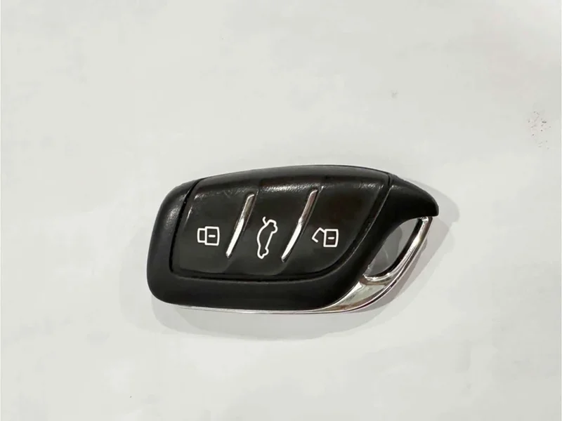 Roewe RX5 New Energy — фото 16