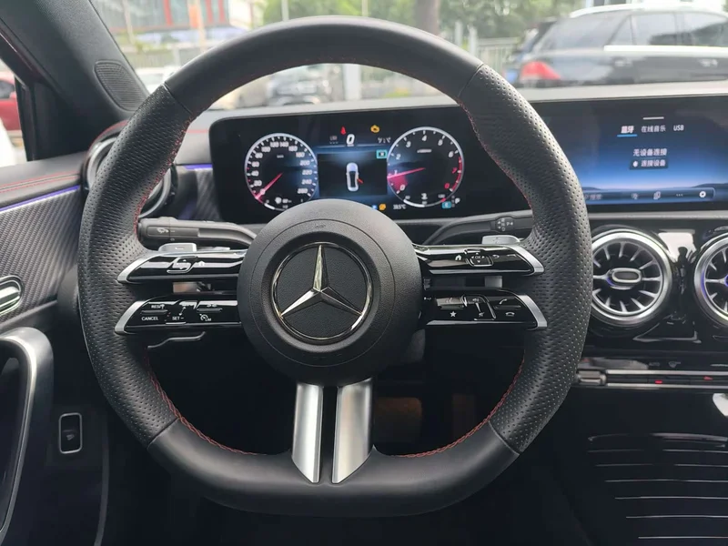 Mercedes-Benz A-Class — фото 13
