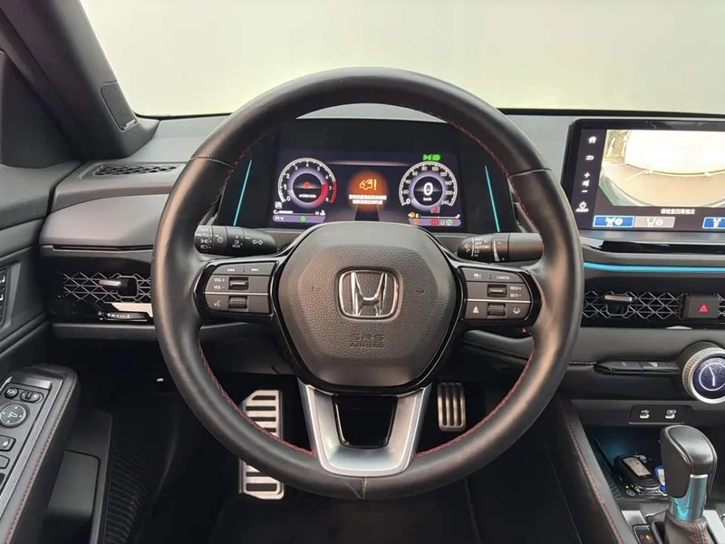 Honda Accord — фото 13