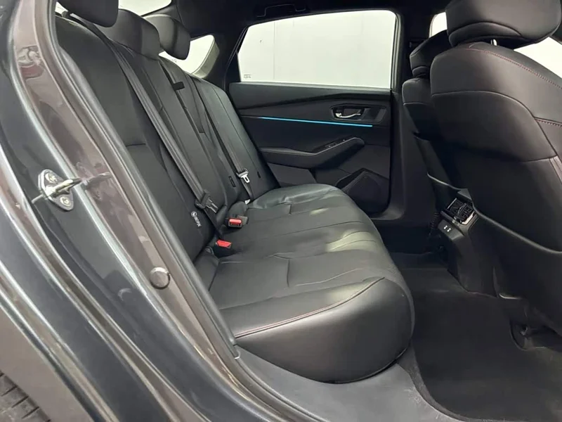 Honda Accord — фото 15