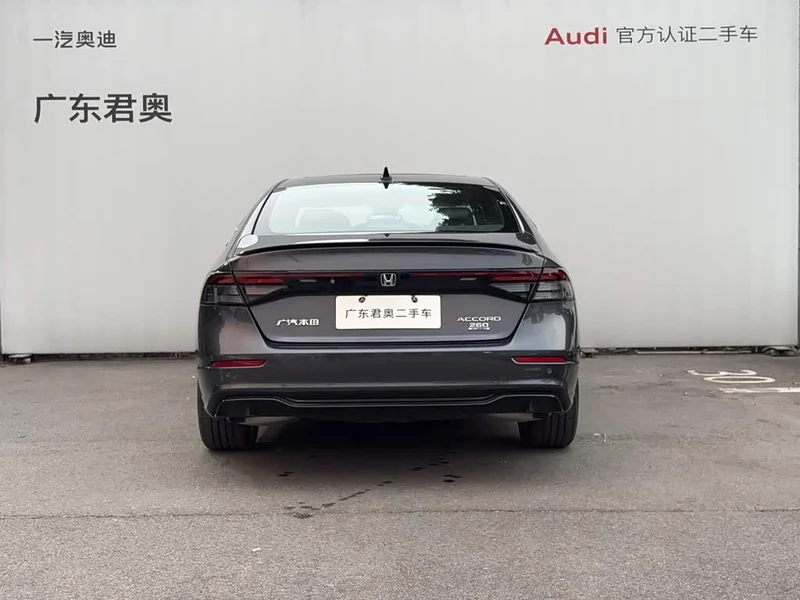 Honda Accord — фото 6