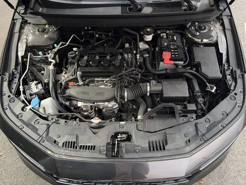 Honda Accord — фото 10